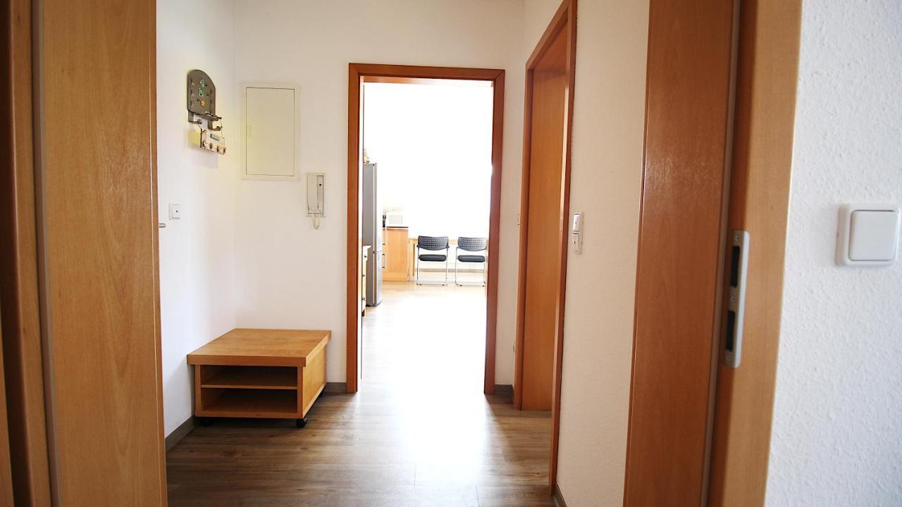 Homie Stay Zell - Apartment Mit Privatparkplatz Zell am Main Exteriör bild